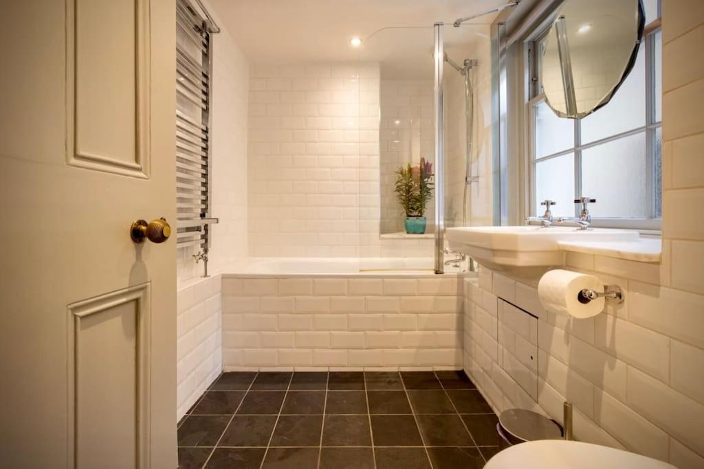 Vila Kings Cross, Self-Contained House & Private Garden Londýn Exteriér fotografie